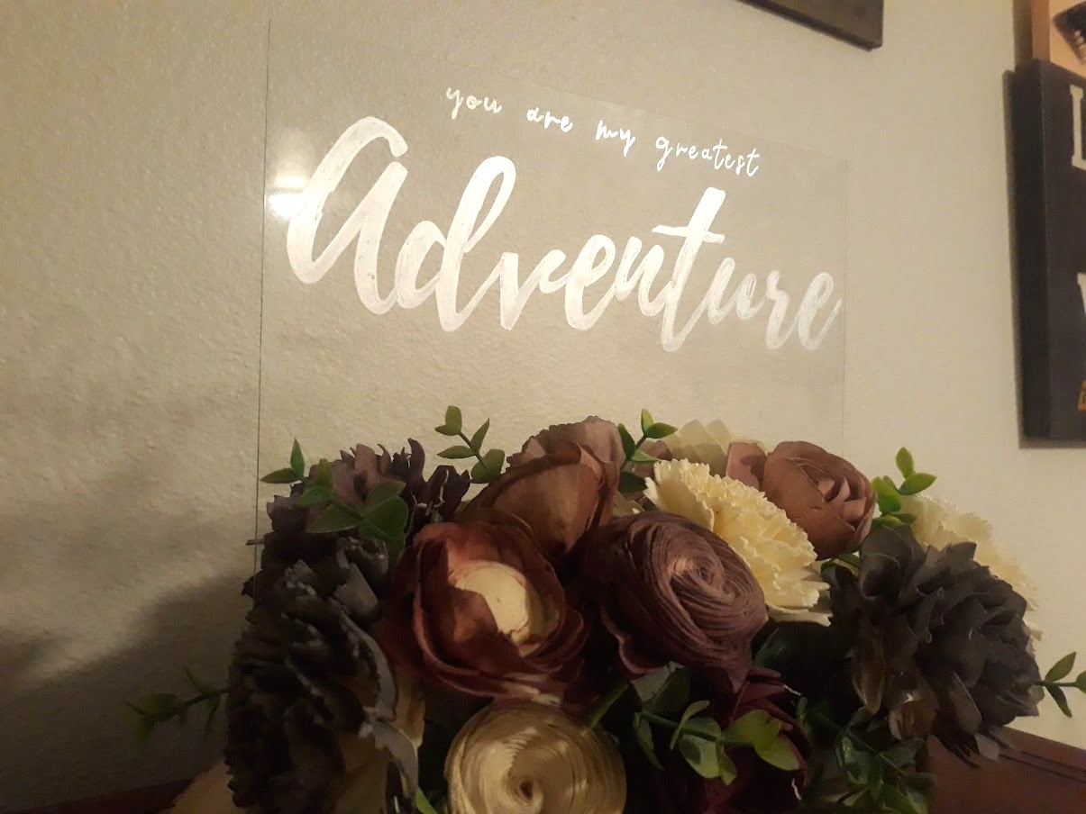 Nyberg glass centerpiece