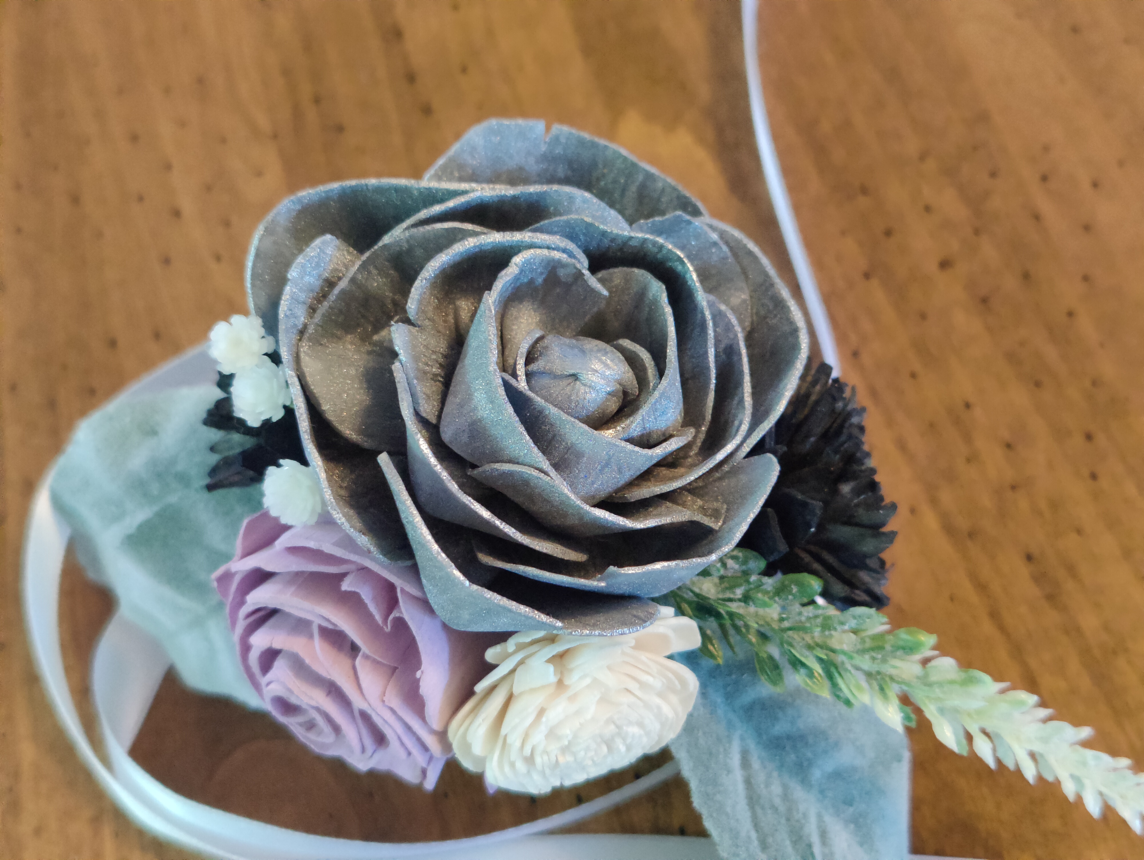 silver and lilac closeup